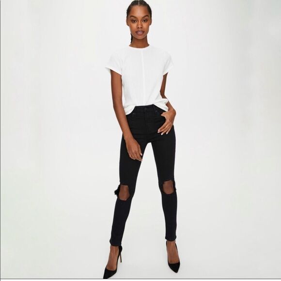 NWT Levi’s 721 High Rise Skinny distressed Black Jeans - Picture 1 of 13